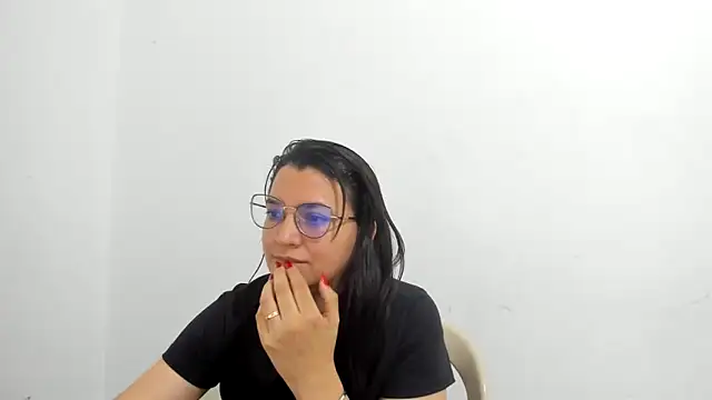 MARILYN GARCIA online show from 16, 9, 2025