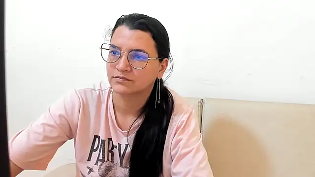 MARILYN GARCIA online show from 8, 1, 2026