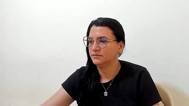 MARILYN GARCIA online show from 1, 11, 2025