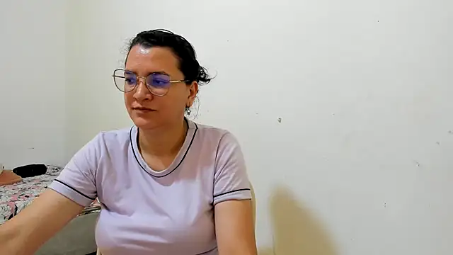 Snapshot of MARILYN_GARCIA chatting on 15, 6, 2026 MARILYN GARCIA online show from 15, 6, 2026