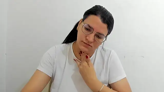 MARILYN GARCIA online show from 12, 9, 2025