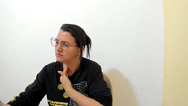 MARILYN GARCIA online show from 11, 10, 2025