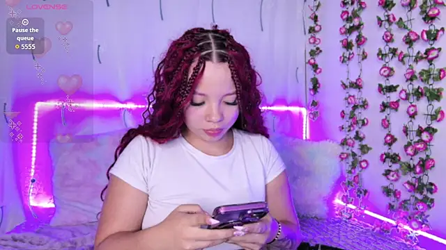 cloey sweet18 online show from 4, 8, 2026