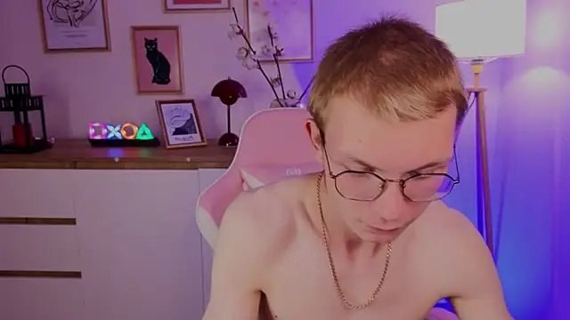 justleo   online show from 9, 8, 2026