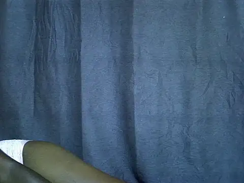 Snapshot of Pretty_vee1 chatting on 5, 8, 2026 Pretty vee1 online show from 5, 8, 2026