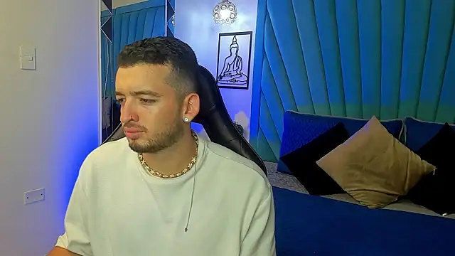 Logan WolfJS online show from 5, 8, 2026