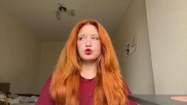 MaryLowland online show from 5, 8, 2026