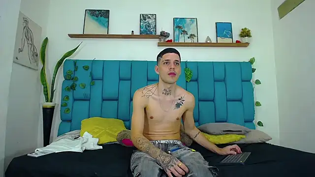 MaxHornyLatin online show from 7, 8, 2026