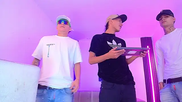 ThreeKingsLive online show from 7, 8, 2026