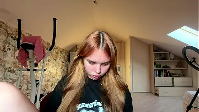 HoneyAmberyy online show from 8, 8, 2026