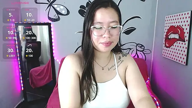 BabyAkemi online show from 7, 8, 2026