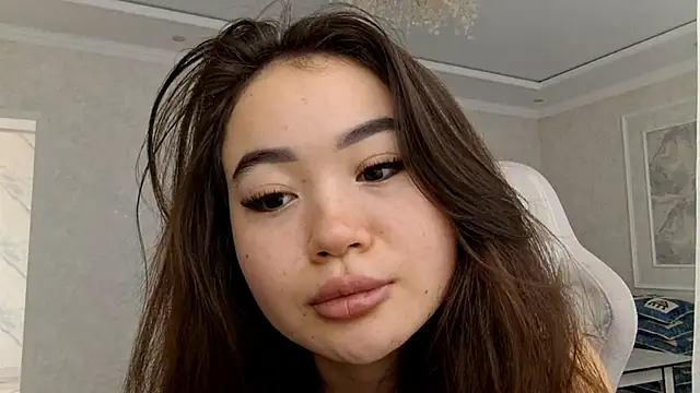 Snapshot of Lolapennyto chatting on 8, 8, 2026 Lolapennyto online show from 8, 8, 2026