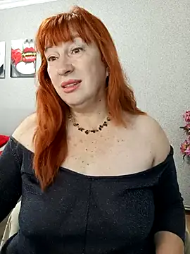 Snapshot of JUNOOO chatting on 18, 10, 2025 JUNOOO online show from 18, 10, 2025