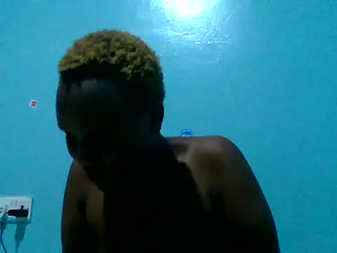 Snapshot of Naughty-vivi chatting on 9, 8, 2026 Naughty-vivi online show from 9, 8, 2026