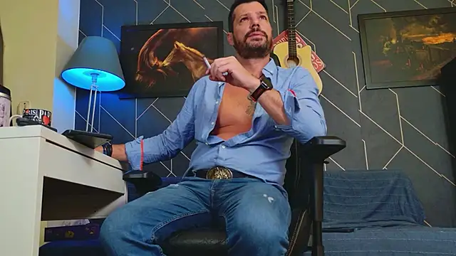 ChrisKox online show from 21, 10, 2025