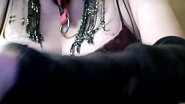 sissy sarah online show from 20, 10, 2025