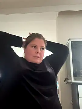 Snapshot of BootyLola chatting on 1, 11, 2025 BootyLola online show from 1, 11, 2025