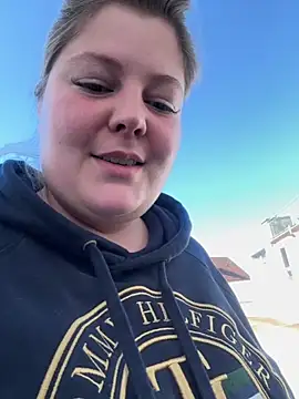 Snapshot of BootyLola chatting on 19, 9, 2025 BootyLola online show from 19, 9, 2025