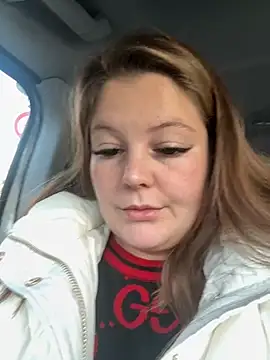 Snapshot of BootyLola chatting on 20, 11, 2025 BootyLola online show from 20, 11, 2025