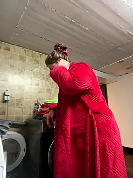 Snapshot of BootyLola chatting on 18, 12, 2025 BootyLola online show from 18, 12, 2025