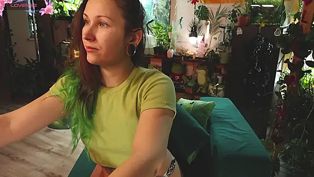 Dead Butterfly online show from 30, 10, 2025