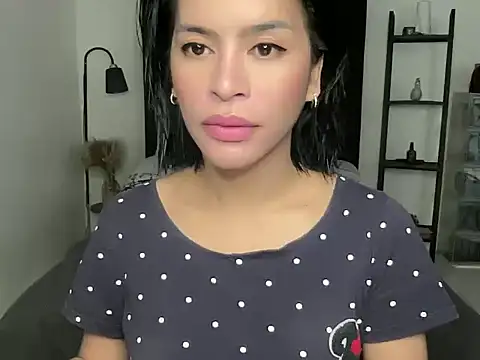 your bianca69 online show from 5, 11, 2025