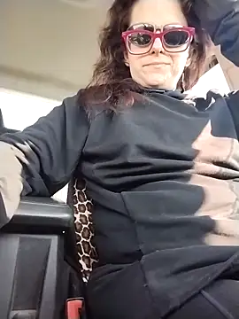 JessaBella online show from 10, 9, 2025