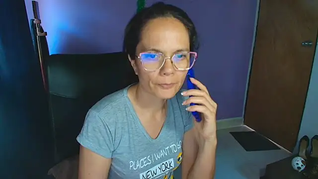 Nattyslave4U online show from 11, 9, 2025