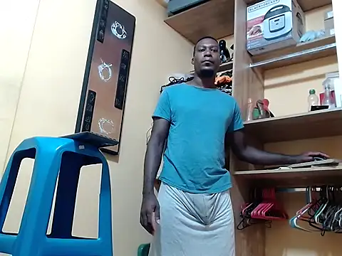 Snapshot of kurtbigcock chatting on 13, 2, 2026 kurtbigcock online show from 13, 2, 2026