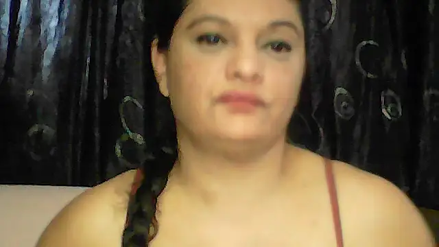 Snapshot of sweetnessangel chatting on 26, 11, 2025 sweetnessangel online show from 26, 11, 2025