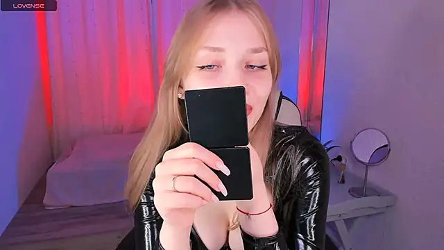 DakotaMabs online show from 11, 11, 2025