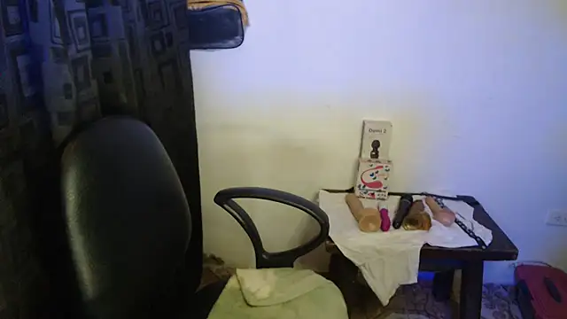 kattydirtylol online show from 28, 2, 2026