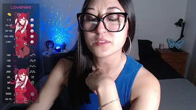 Ninimoon online show from 4, 10, 2025