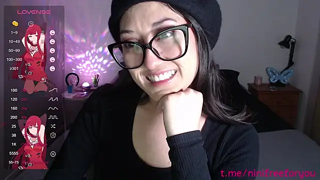 Ninimoon online show from 9, 9, 2025