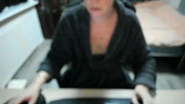 minoesje37 online show from 20, 2, 2025