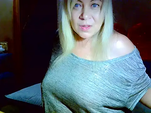 Snapshot of AgoniA7 chatting on 7, 2, 2026 AgoniA7 online show from 7, 2, 2026