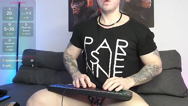 Snapshot of Lucky_Ly chatting on 23, 3, 2025 Lucky Ly online show from 23, 3, 2025