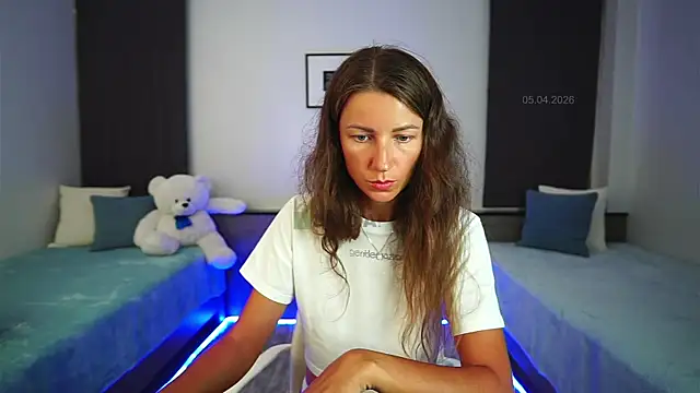  Anna Shine  online show from 9, 4, 2026