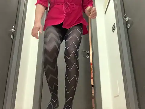 tymmie246 online show from 11, 2, 2025