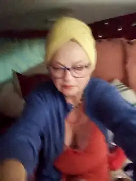 MucMilf59 online show from 28, 4, 2026