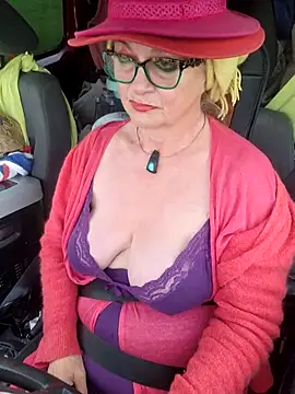 MucMilf59 online show from 11, 4, 2026