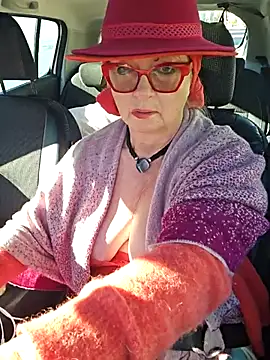 MucMilf59 online show from 4, 11, 2025