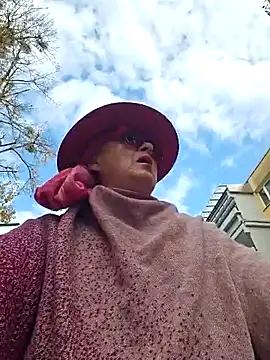 MucMilf59 online show from 18, 10, 2025