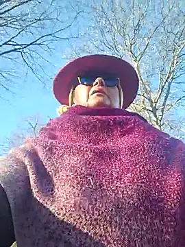 MucMilf59 online show from 28, 11, 2025