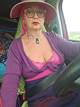 MucMilf59 online show from 16, 6, 2026