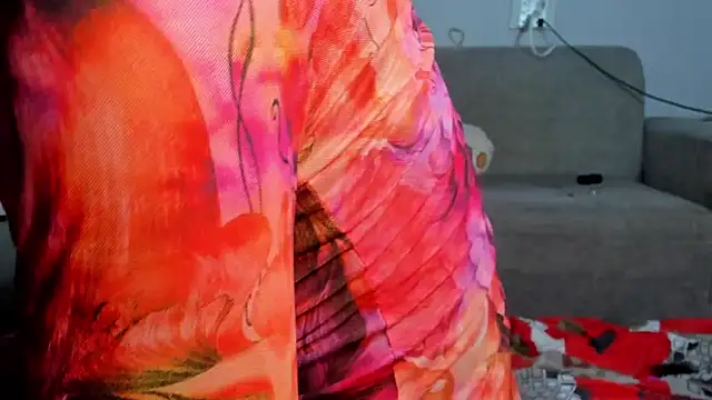 Snapshot of SandraGoldstein chatting on 8, 3, 2025 SandraGoldstein online show from 8, 3, 2025