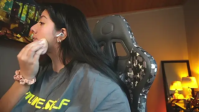 coraline latin online show from 21, 3, 2025