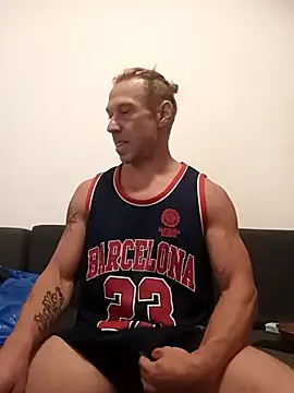 AthleticWomenizer2 online show from 17, 5, 2026