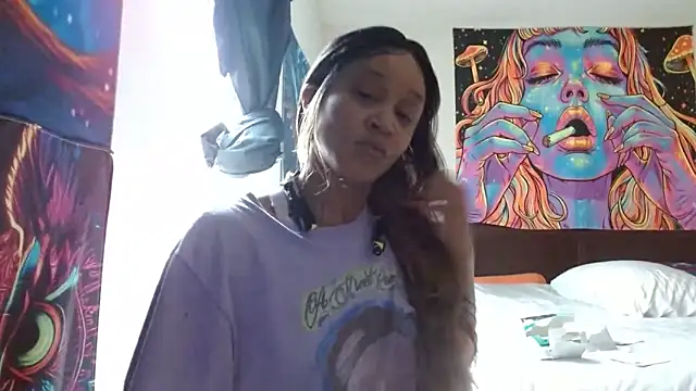 EnticingAaliyah online show from 28, 2, 2026