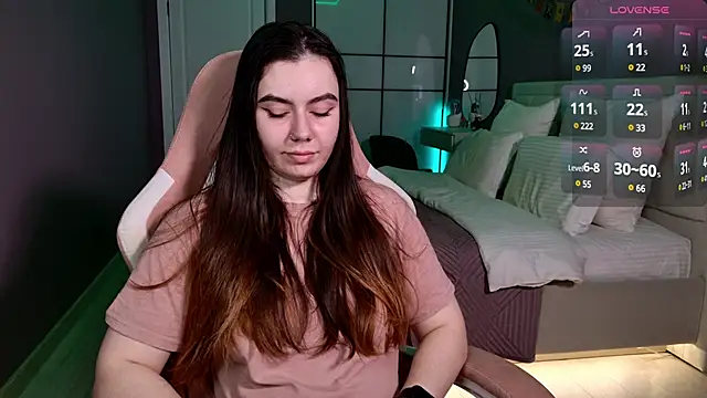 Foxohlove online show from 17, 2, 2025